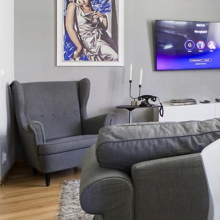 Nr 1 Europa22 Centrum Apartment Old Town Warsaw Stare Miasto Historyczna Kamienica Umiejscowiona W Zabytkowej Czesci Warszawy Obok Parku Multimedialnego I Barbakanu Parking 24H Sniadanie Opcjonaln Breakfast Optional Check In From 14 Pm Parter Ground Екстериор снимка