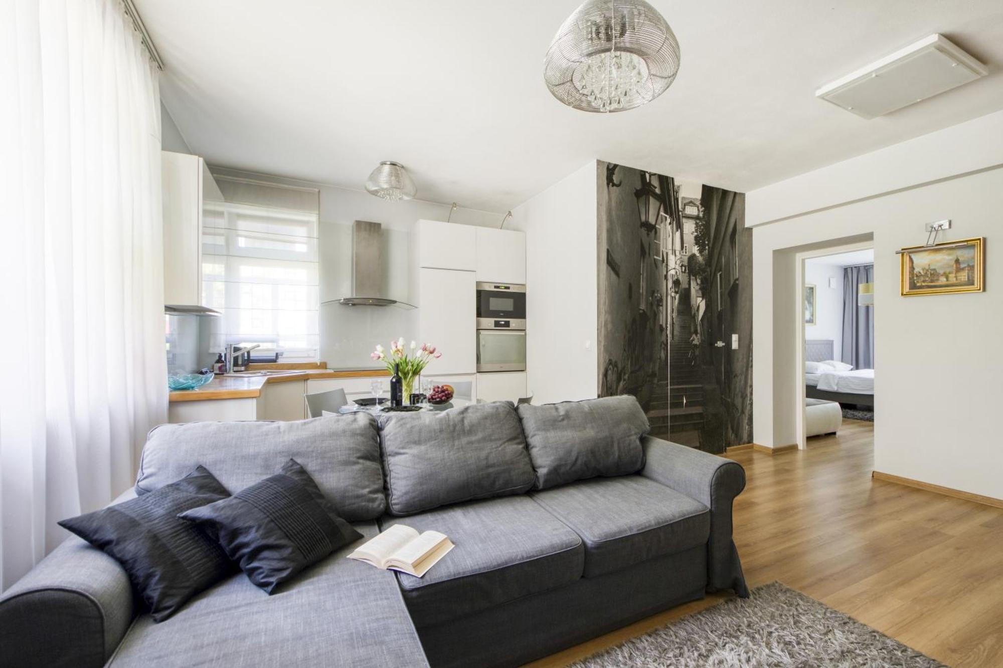 Nr 1 Europa22 Centrum Apartment Old Town Warsaw Stare Miasto Historyczna Kamienica Umiejscowiona W Zabytkowej Czesci Warszawy Obok Parku Multimedialnego I Barbakanu Parking 24H Sniadanie Opcjonaln Breakfast Optional Check In From 14 Pm Parter Ground Екстериор снимка